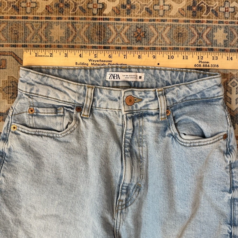 ZARA Light Wash High-Waisted Straight Denim Jeans Women’s Size 6 - Picture 10 of 12